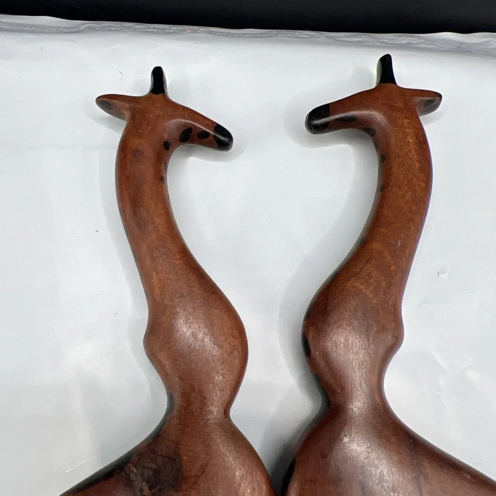 Kenya‎ Artisan Hand-Carved African Giraffe 12